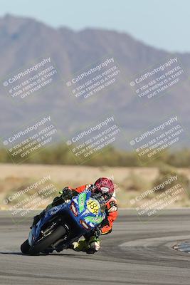 media/Oct-04-2025-CVMA (Sat) [[408bcdd6e4]]/Race 14-500-400-350 Supersport/